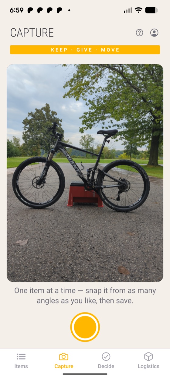 Capture screen with a mountain bike photographed, ready to save